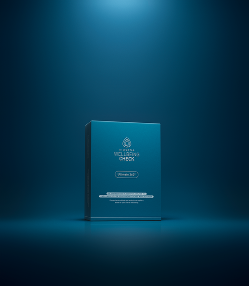 BIOGENA Wellbeing Check Ultimate 360° blaue Produktverpackung auf einem blauen Verlaufshintergrund, das Produkt in den Mittelpunkt stellend.
