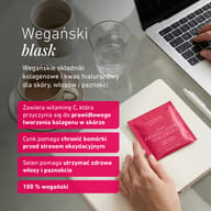 Scena lifestyle z laptopem, kawą i saszetką ProKollagen & Hyaluron+ na notesie. Tekst podkreśla roślinne składniki kolagenowe, kwas hialuronowy, witaminę C, cynk, selen oraz formułę wspierającą skórę, włosy i paznokcie.