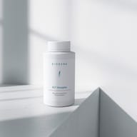 Bouteille BIOGENA AC7 Komplex, plan blanc, mur blanc, ombres