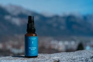 BIOGENA SPORTS Mito Energy Spray flacon spray, pe stâncă, munți neclari, cer