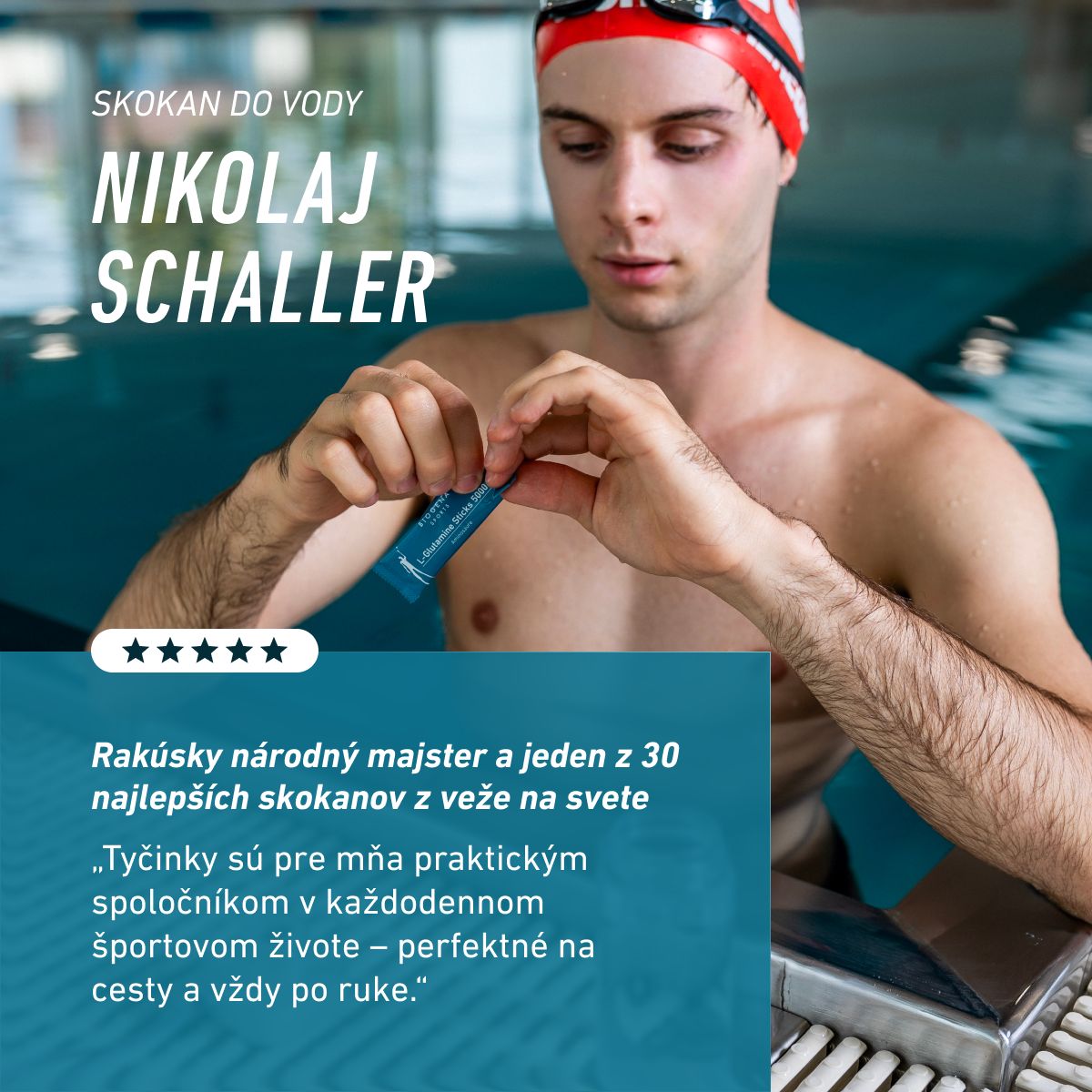 Skokan do vody Nikolaj Schaller pri bazéne otvára BIOGENA SPORTS L-Glutamine Stick. Praktické vrecúška využíva ako každodenného športového spoločníka aj na cestách.