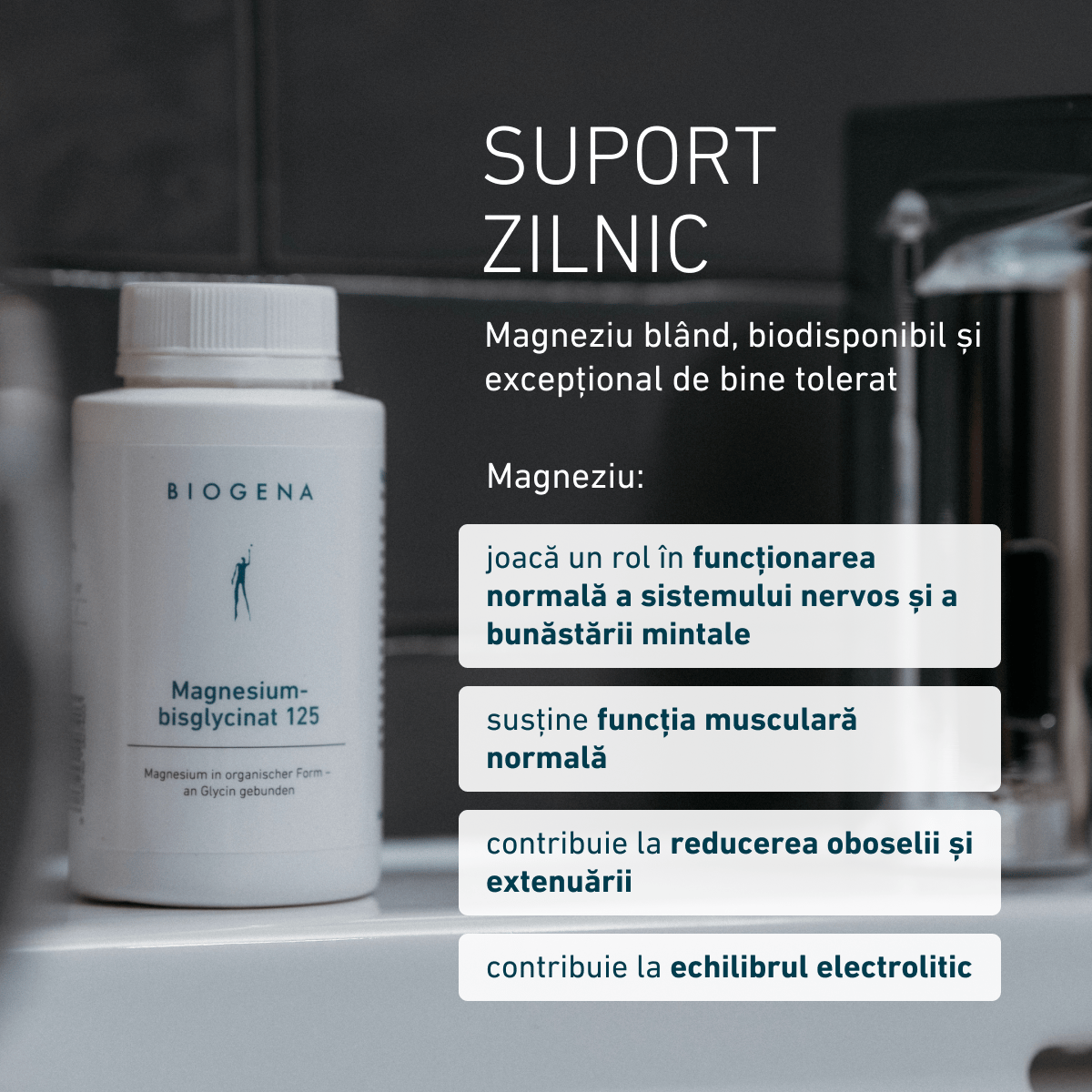 Flaconul BIÓGENA Magnesium-bisglycinat 125 este așezat pe o suprafață. Textul prezintă beneficiile magneziului: susține funcționarea normală a sistemului nervos și a mușchilor, reduce oboseala și contribuie la echilibrul